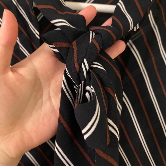 Wilfred Strip Blouse - Picture 2 of 6